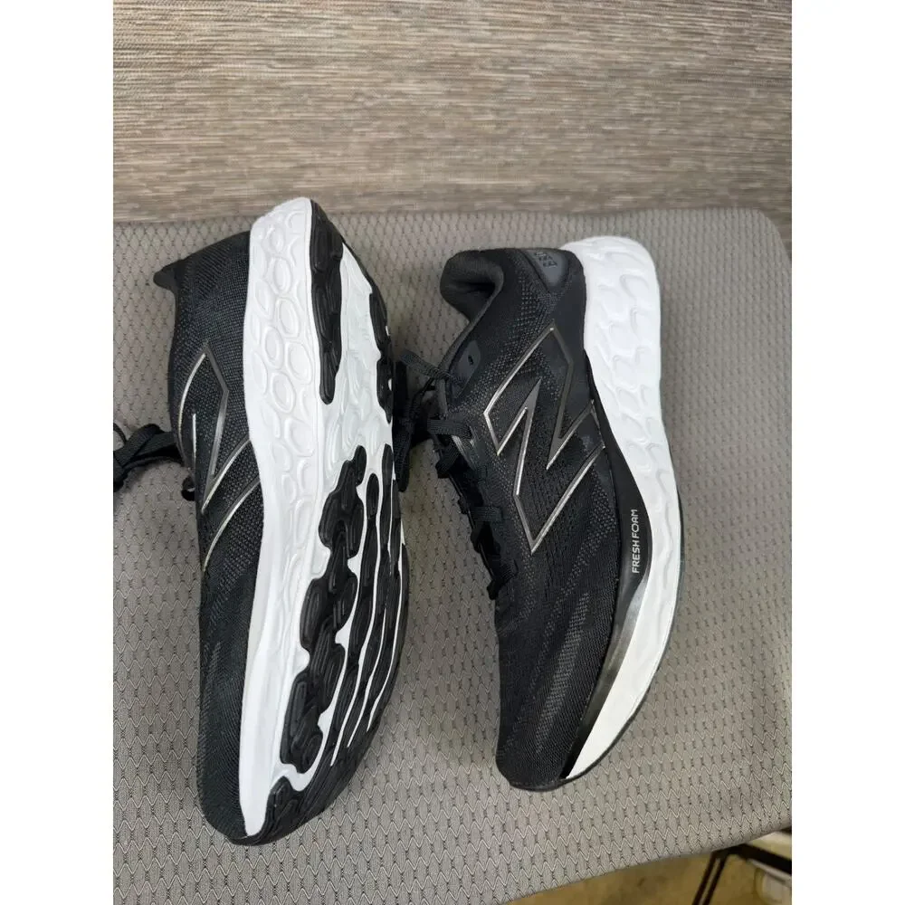 New Balance Fresh Foam 680v8 Men's Running Shoes Size 10 D Black/White/Gray NEW